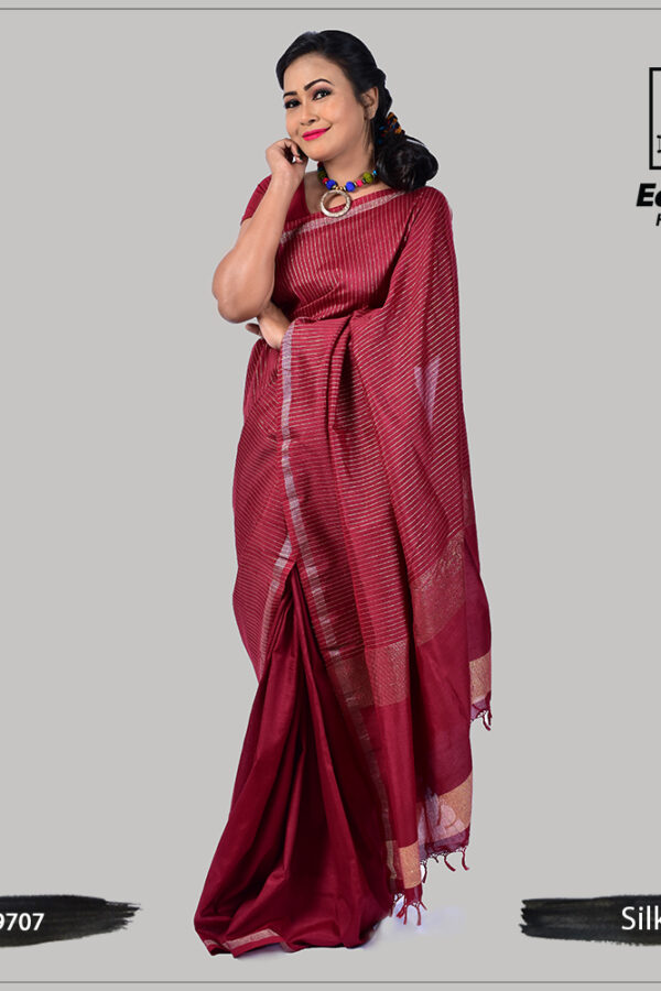 Passionate Ruby Handloom Silk Saree 9707