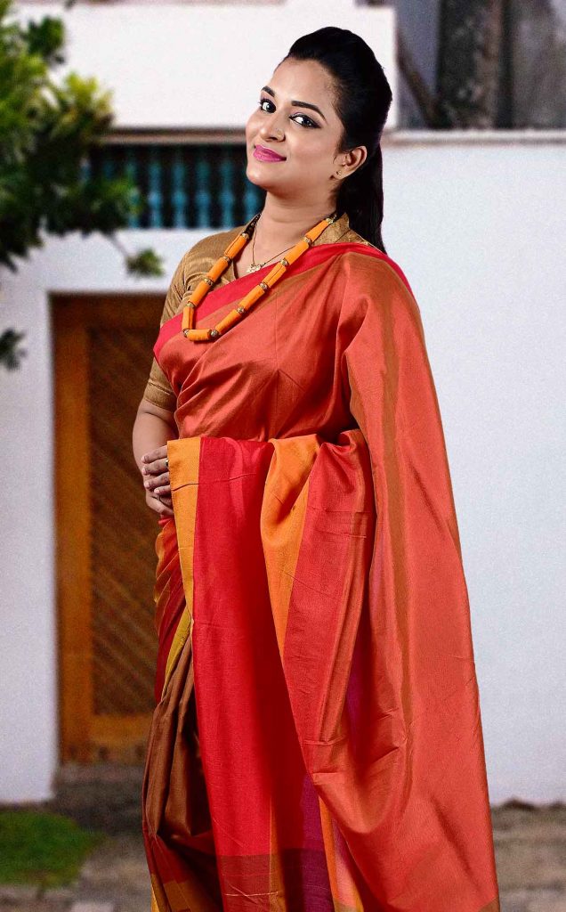 modern working women special simple saree 