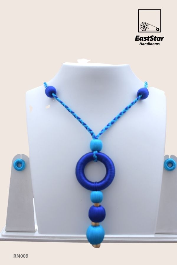 Royal Blue Handmade Necklace RN009